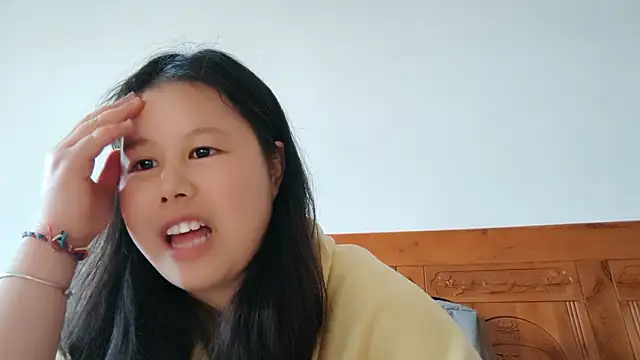 Hannah-33 online show from 27, 2, 2026