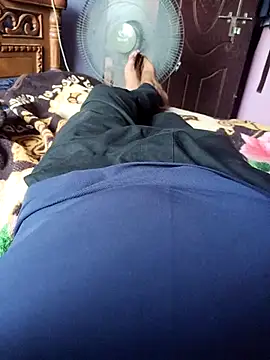 Snapshot of magicmovemen chatting on 28, 2, 2026 magicmovemen online show from 28, 2, 2026