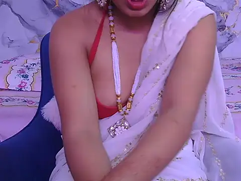 Aayesha-queen online show from 26, 2, 2026