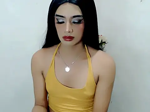 Snapshot of Queeny_Cassandra chatting on 8, 4, 2026 Queeny Cassandra online show from 8, 4, 2026