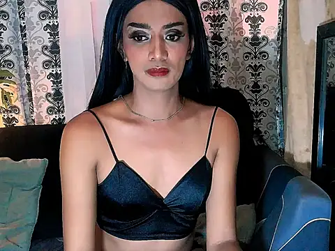 Snapshot of Queeny_Cassandra chatting on 10, 6, 2026 Queeny Cassandra online show from 10, 6, 2026