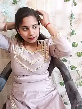 Snapshot of lovely-girl99 chatting on 11, 4, 2026 lovely-girl99 online show from 11, 4, 2026