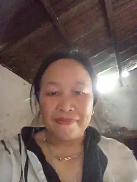 Snapshot of heesuu11 chatting on 23, 5, 2026 heesuu11 online show from 23, 5, 2026