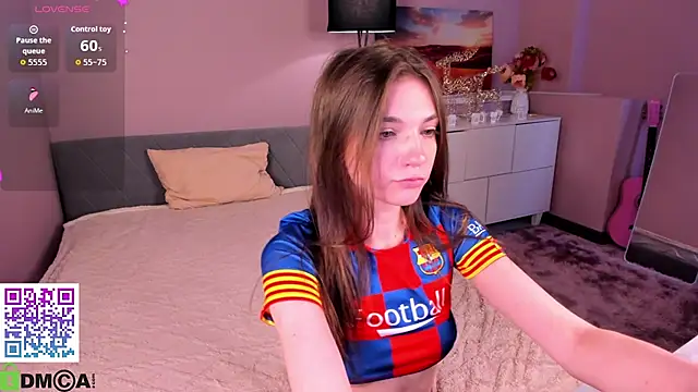 Snapshot of Ella_Fex chatting on 1, 7, 2026 Ella Fex online show from 1, 7, 2026