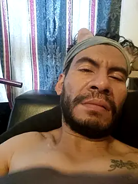 Snapshot of boyp3netrat0r chatting on 10, 7, 2026 boyp3netrat0r online show from 10, 7, 2026