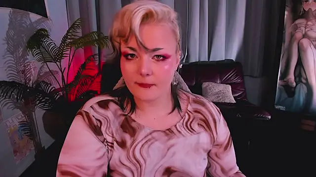 Snapshot of HwasaMoore chatting on 28, 2, 2026 HwasaMoore online show from 28, 2, 2026