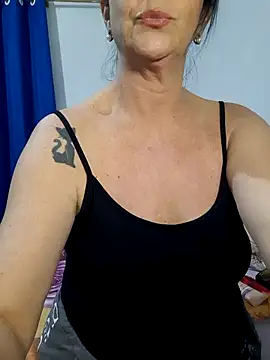 Snapshot of Camilegaucha chatting on 3, 8, 2026 Camilegaucha online show from 3, 8, 2026