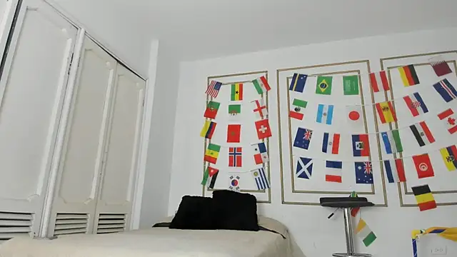 Snapshot of emily_gaviria1 chatting on 1, 7, 2026 emily gaviria1 online show from 1, 7, 2026