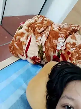 Jinnie sexy online show from 9, 3, 2026