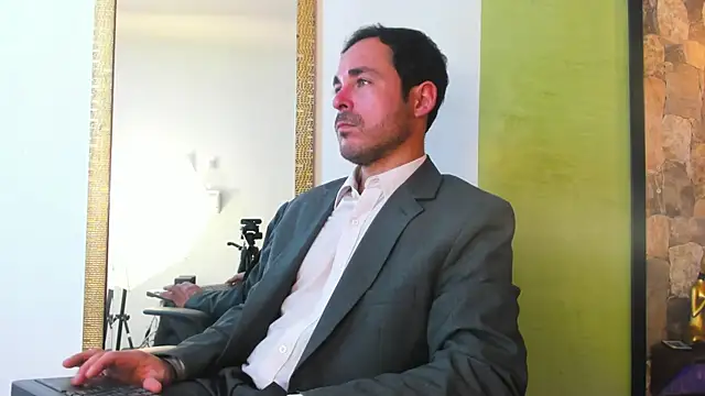 Snapshot of Adams_Sanz chatting on 12, 6, 2026 Adams Sanz online show from 12, 6, 2026