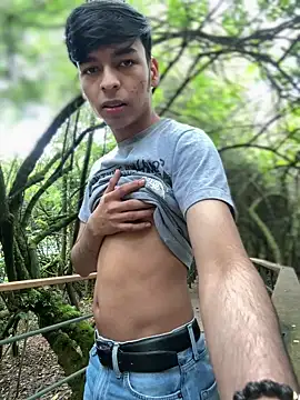 Snapshot of The_Conquer chatting on 13, 3, 2026 The Conquer online show from 13, 3, 2026