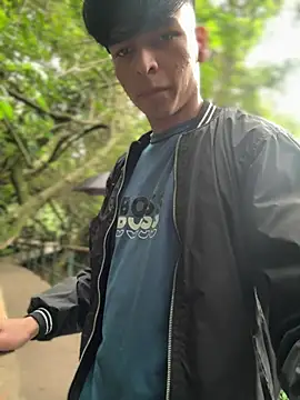 Snapshot of The_Conquer chatting on 13, 4, 2026 The Conquer online show from 13, 4, 2026