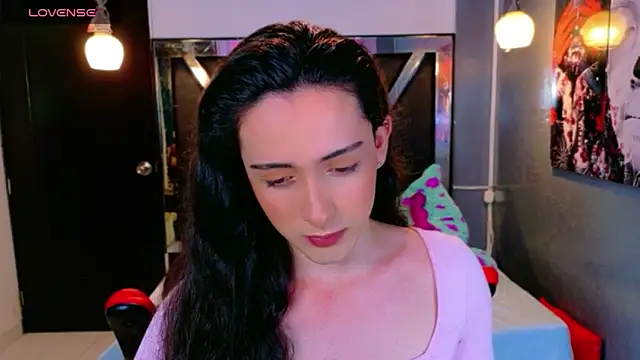 Ivony Giselle online show from 5, 3, 2026