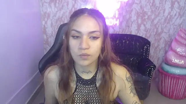 Andrea ch01 online show from 4, 3, 2026