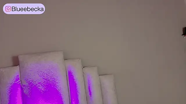 BeckaBlue online show from 15, 5, 2026
