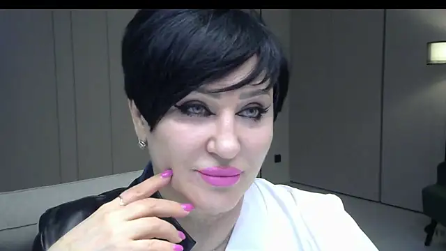 Snapshot of Kleotempt chatting on 19, 4, 2026 Kleotempt online show from 19, 4, 2026