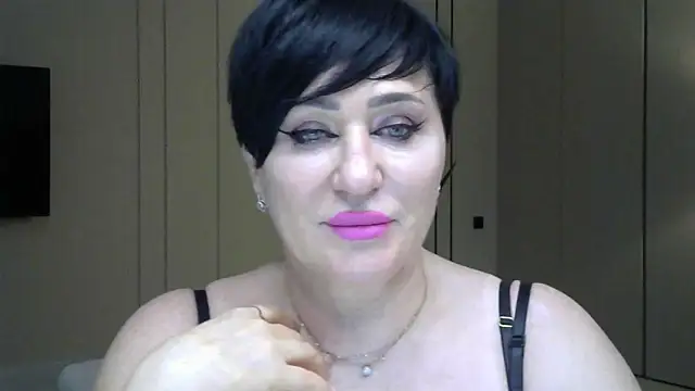 Snapshot of Kleotempt chatting on 6, 5, 2026 Kleotempt online show from 6, 5, 2026