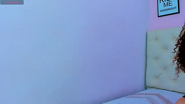 Snapshot of CassieBooker chatting on 4, 3, 2026 CassieBooker online show from 4, 3, 2026