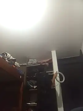 Snapshot of WillowPill5 chatting on 1, 3, 2026 WillowPill5 online show from 1, 3, 2026