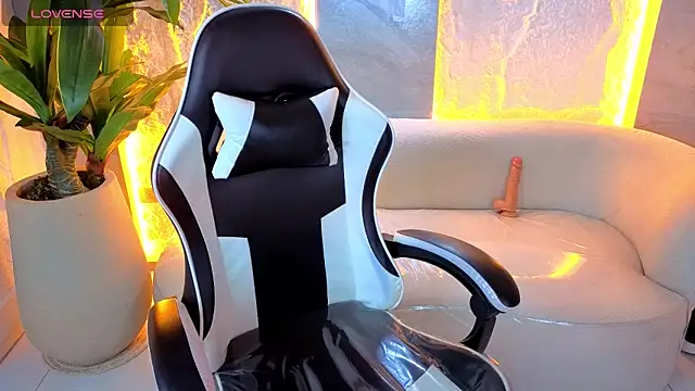 Snapshot of ashelyy_tp chatting on 26, 2, 2026 ashelyy tp online show from 26, 2, 2026