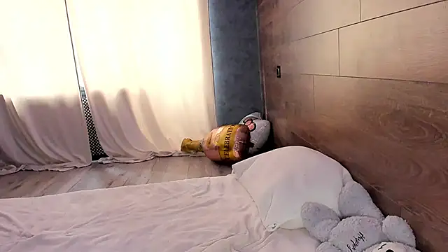 AmmyLuu online show from 19, 3, 2026