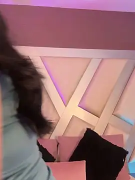 Ashleeyprincess01 online show from 26, 3, 2026