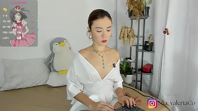 Snapshot of Mia-Valeria- chatting on 14, 6, 2026 Mia-Valeria- online show from 14, 6, 2026