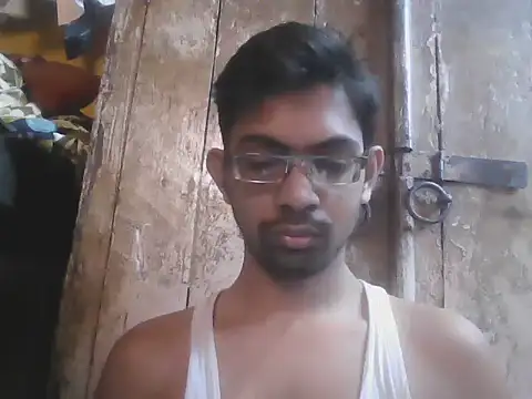 Snapshot of RandomOrbit_x chatting on 25, 2, 2026 RandomOrbit x online show from 25, 2, 2026