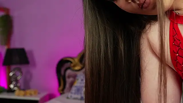 Snapshot of AylaWhisper chatting on 20, 5, 2026 AylaWhisper online show from 20, 5, 2026