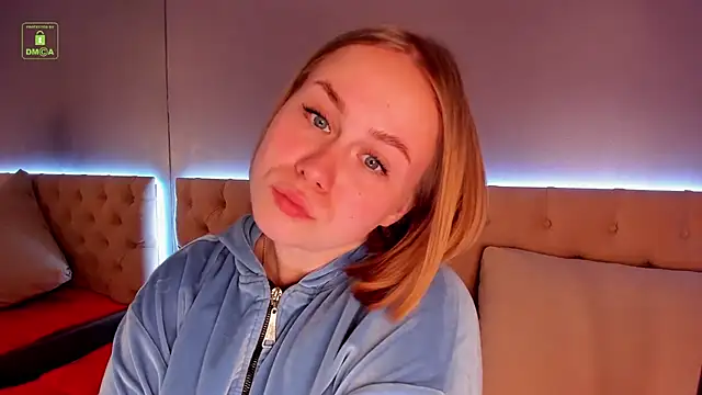 stacy moorex online show from 8, 7, 2026