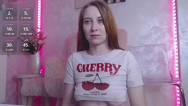 EmberLuna  online show from 6, 7, 2026