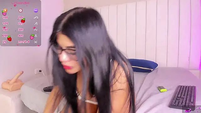 Snapshot of sophia_walkett_ chatting on 16, 6, 2026 sophia walkett online show from 16, 6, 2026