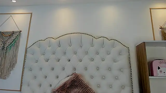Snapshot of Sara_funy chatting on 7, 5, 2026 Sara funy online show from 7, 5, 2026