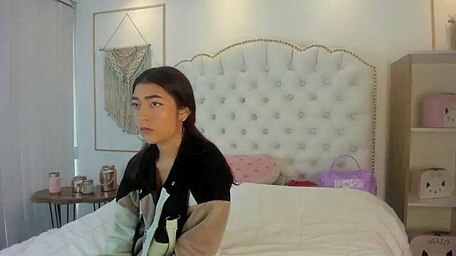 Snapshot of Sara_funy chatting on 19, 5, 2026 Sara funy online show from 19, 5, 2026