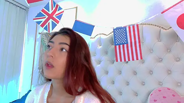 Snapshot of Sara_funy chatting on 2, 7, 2026 Sara funy online show from 2, 7, 2026