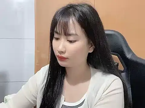 Sunny2868 online show from 5, 3, 2026