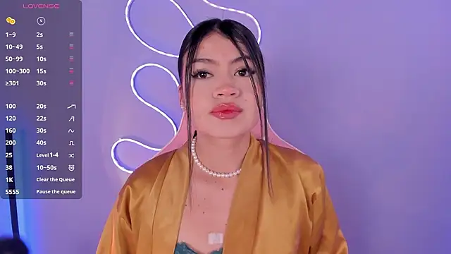 miacapone online show from 25, 3, 2026