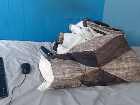 HotChocolateTea online show from 19, 3, 2026