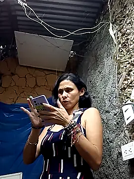 yuliitza4 online show from 30, 3, 2026