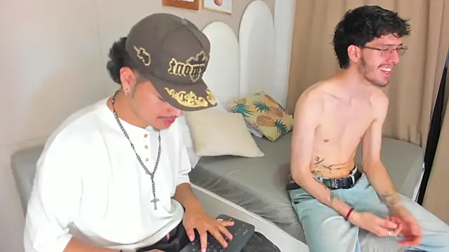 Snapshot of Jason_23__ chatting on 13, 4, 2026 Jason 23 online show from 13, 4, 2026