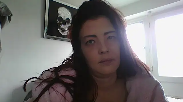 xoxchaarrxox online show from 27, 3, 2026