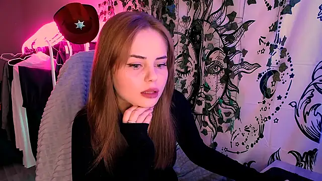 Snapshot of FrancesMiller7 chatting on 4, 3, 2026 FrancesMiller7 online show from 4, 3, 2026