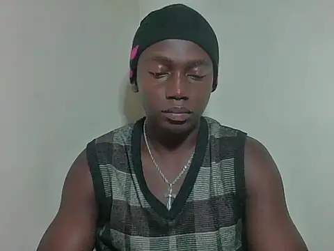 Snapshot of darkerberryguy chatting on 7, 3, 2026 darkerberryguy online show from 7, 3, 2026