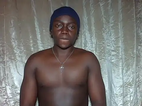 Snapshot of darkerberryguy chatting on 16, 4, 2026 darkerberryguy online show from 16, 4, 2026