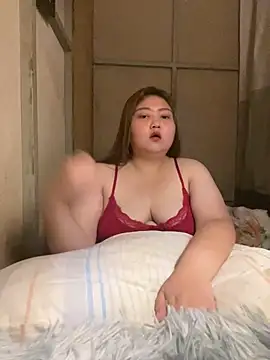 HotBig Momma online show from 13, 3, 2026