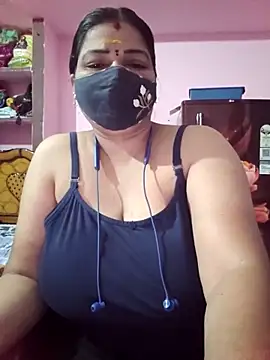 Snapshot of tamil_lathikaaa chatting on 29, 4, 2026 tamil lathikaaa online show from 29, 4, 2026