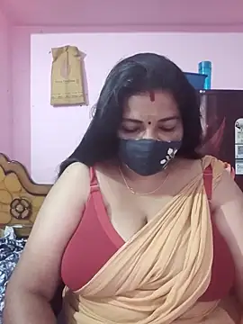 Snapshot of tamil_lathikaaa chatting on 4, 5, 2026 tamil lathikaaa online show from 4, 5, 2026