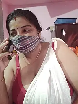 Snapshot of tamil_lathikaaa chatting on 13, 5, 2026 tamil lathikaaa online show from 13, 5, 2026