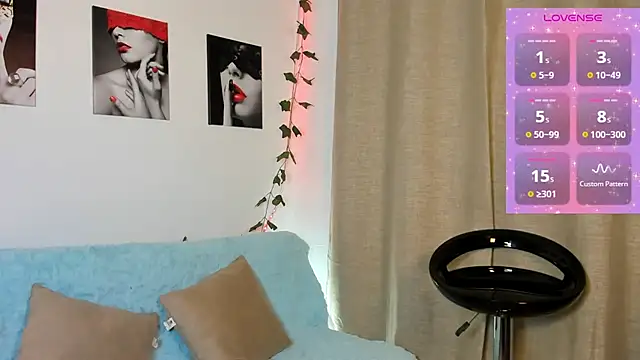 Snapshot of Rebeca_Marchetti chatting on 8, 5, 2026 Rebeca Marchetti online show from 8, 5, 2026