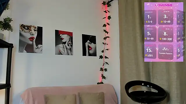 Snapshot of Rebeca_Marchetti chatting on 13, 6, 2026 Rebeca Marchetti online show from 13, 6, 2026
